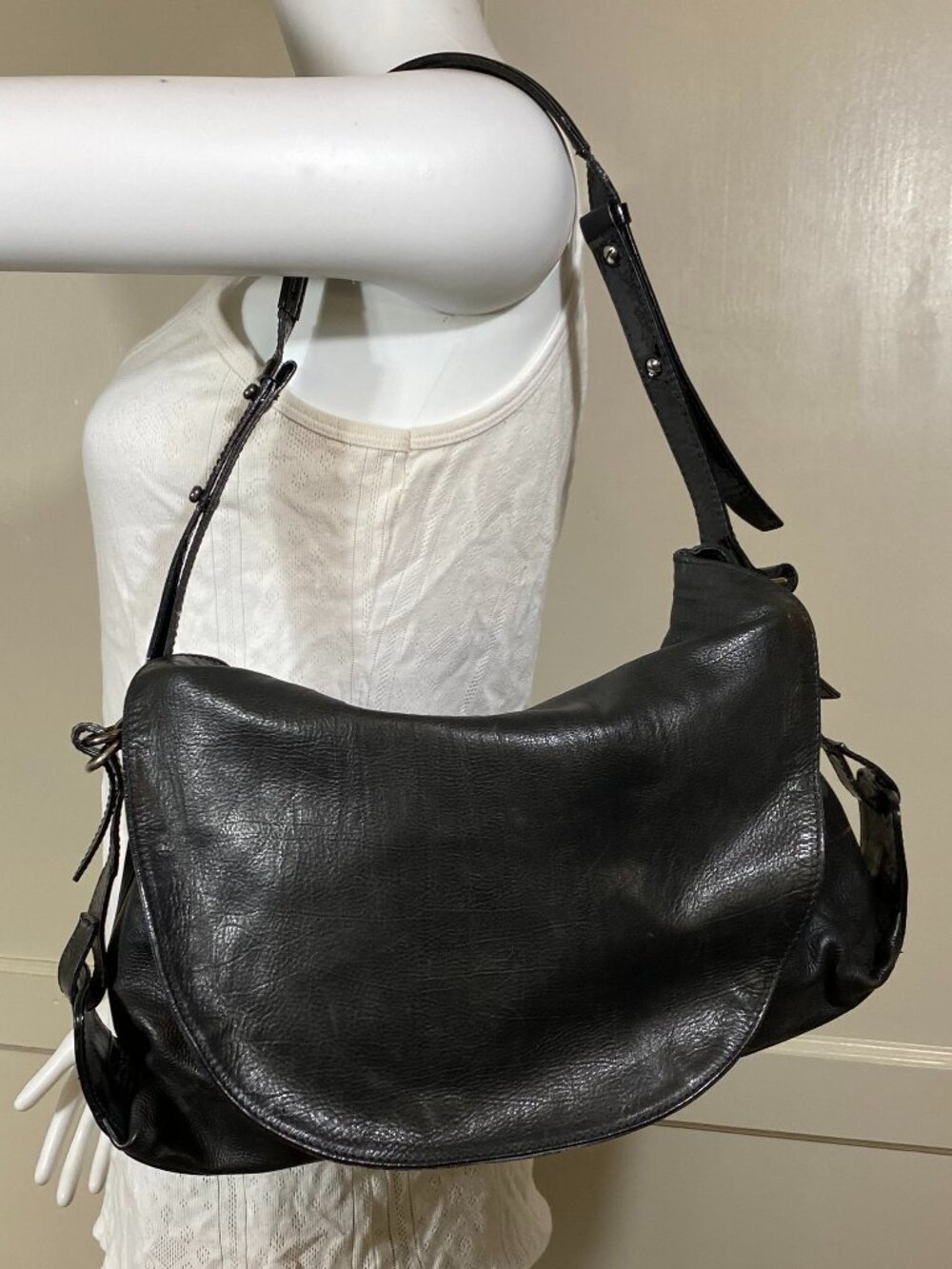 SIGERSON MORRISON Italy Black Soft Leather & Patent Flap Hobo Shoulder Bag Purse
